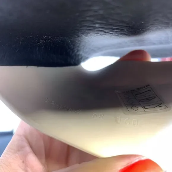 Gucci Pursuit Slide Sandals Women's Size 8 White Black Slip On Casual Shoes - Picture 11 of 12